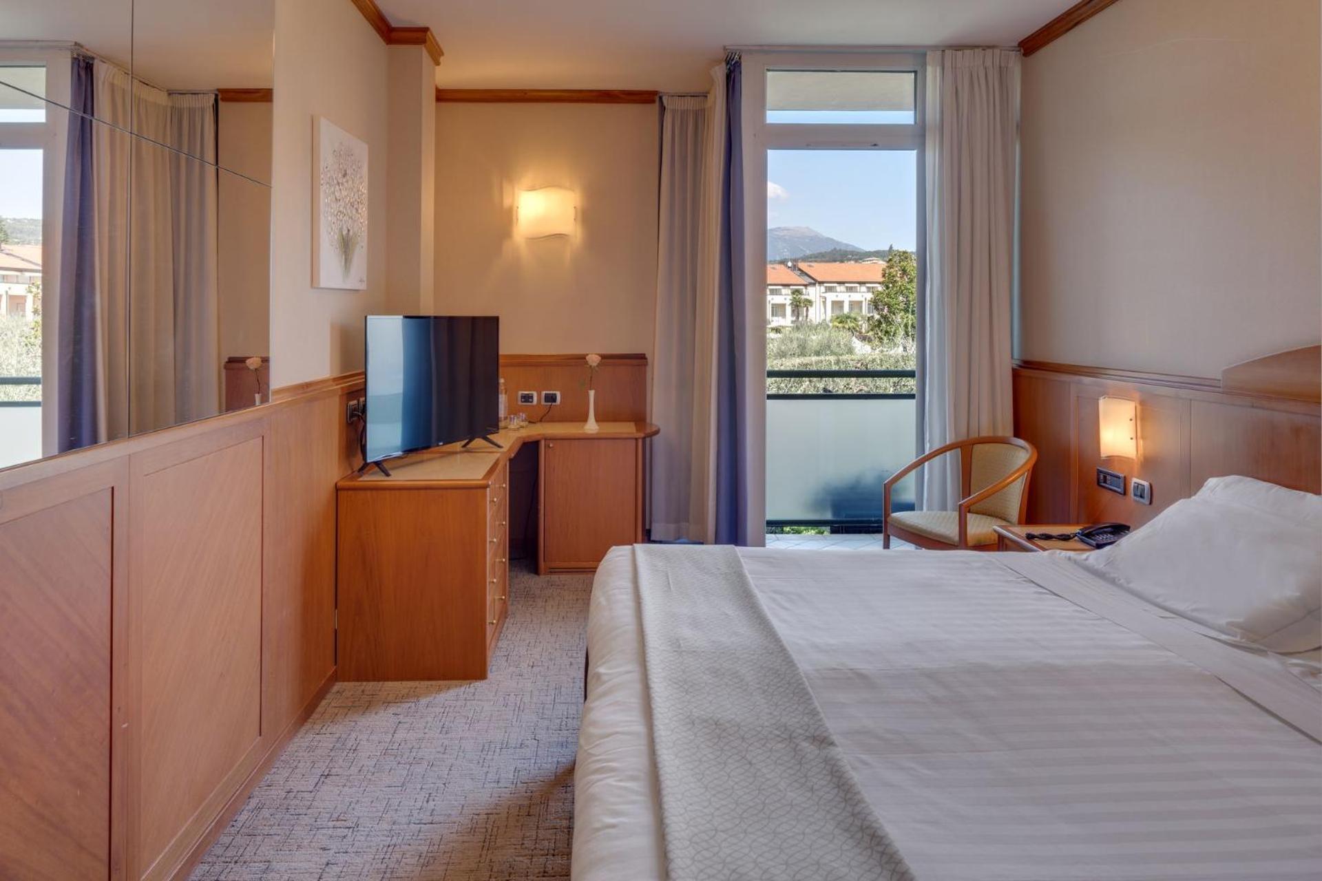 Hotel Caesius Thermae & Spa Resort Bardolino Eksteriør billede